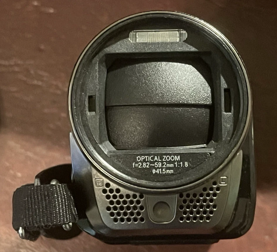 Panasonic HDC-SD90 Handheld High Definition Camcorder Black 5.0 Megapixels - Image 3 of 4