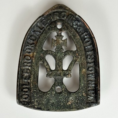 Colebrookdale Iron Co. Sadiron Crown & Maltese Cross Stand Trivet Pottstown PA