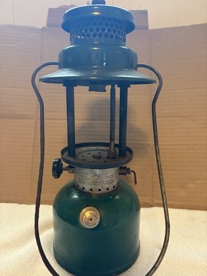 Coleman 242c Single Mantle Lantern No Globe