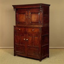 Antique Small Welsh Oak Cwpwrdd Deuddarn Cupboard Dresser c.1750