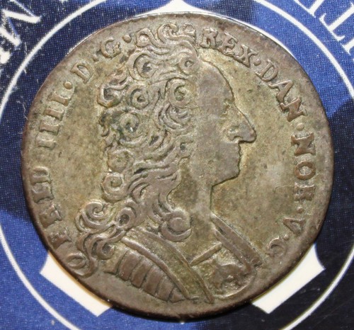 1730 Denmark 8 Skilling [[[T655