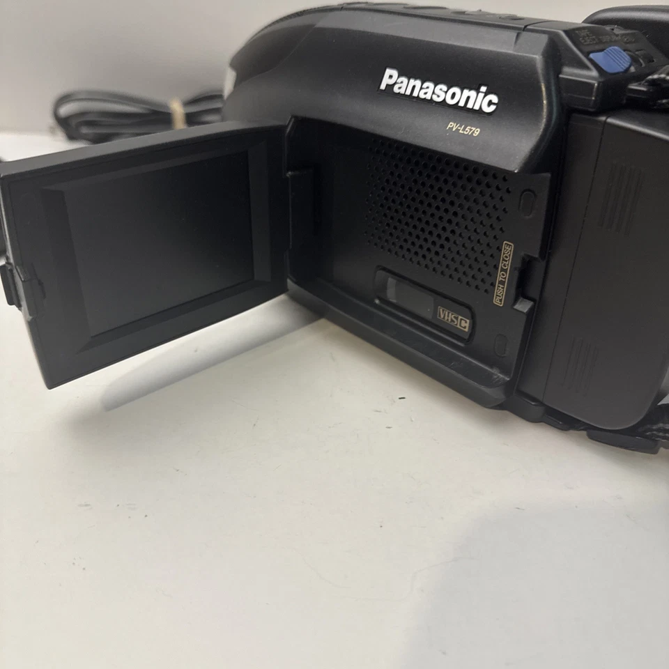 Panasonic Palmcorder Model PV-L579 VHS Tested W/ Charger Tested Works Fine - Image 3 of 4