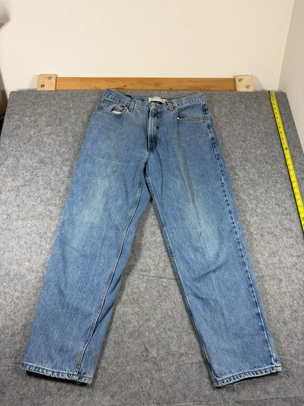 Vintage Levi's 560 in 34x30