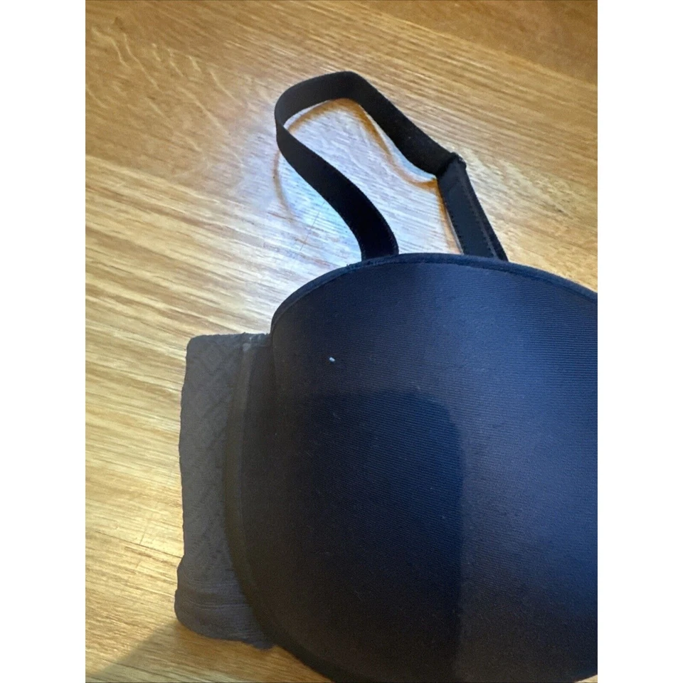 Sujetador Chantelle 36DD negro Foto 3 de 4