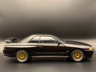 JDM *RARE* AUTOart 1/18 R32 GT-R V Spec II black R34 GT-R Z JDM *RARE* AUTOart 1/18 R32 GT-R V Spec II black R34 GT-R Z