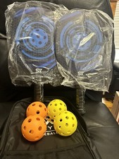 SXHYF PICKLEBALL SET OF 2 PADDLES, 4 BALLS in CARRY CASE. NEW. Sports.