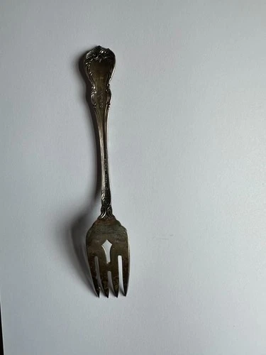 Towle Silver OLD MASTER (Sterling 1942) 6 3/8" Pierced Salad Fork + 6 others