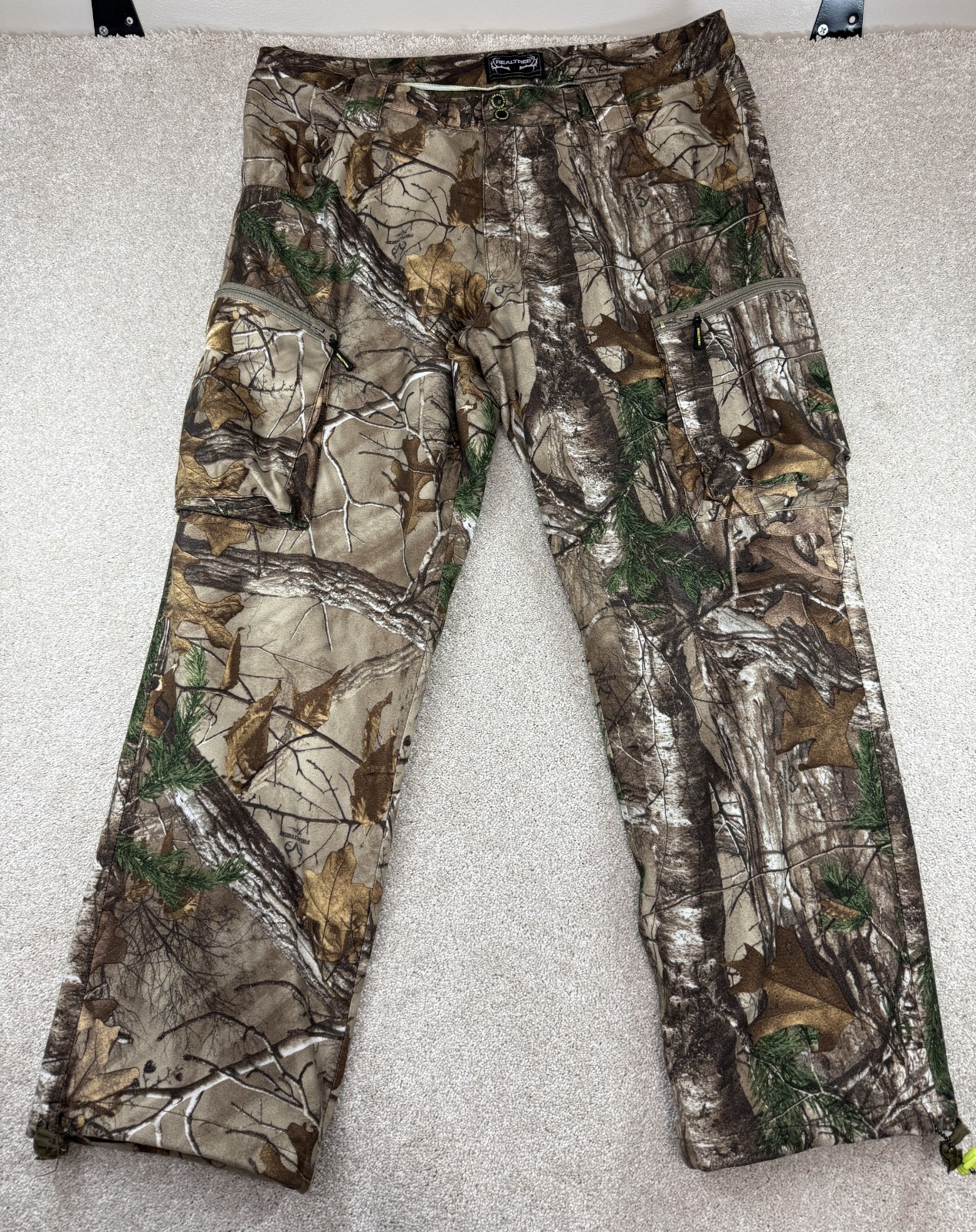RealTree Camouflage Pants 42x 32 Men's XL Hunting Field Outdoor Zip Pockets