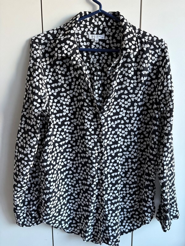 Equipment Femme Black Heart Blouse Sz M