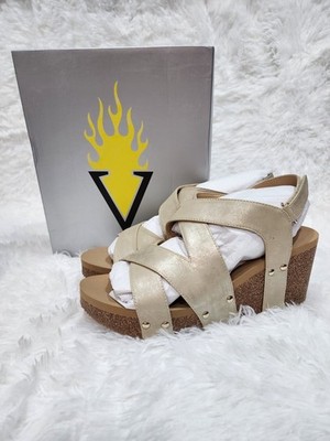 Volatile Womens Wedge Gold Tory Sandal Size 11