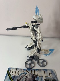 LEGO Bionicle Toa Hordika Nuju Set 8741 Complete with Instructions No Canister