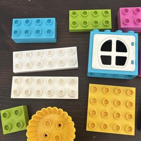 Lego DUPLO Disney Doc McStuffin's Pet Vet Care #10828 Retired 2016 9 Piece Lot