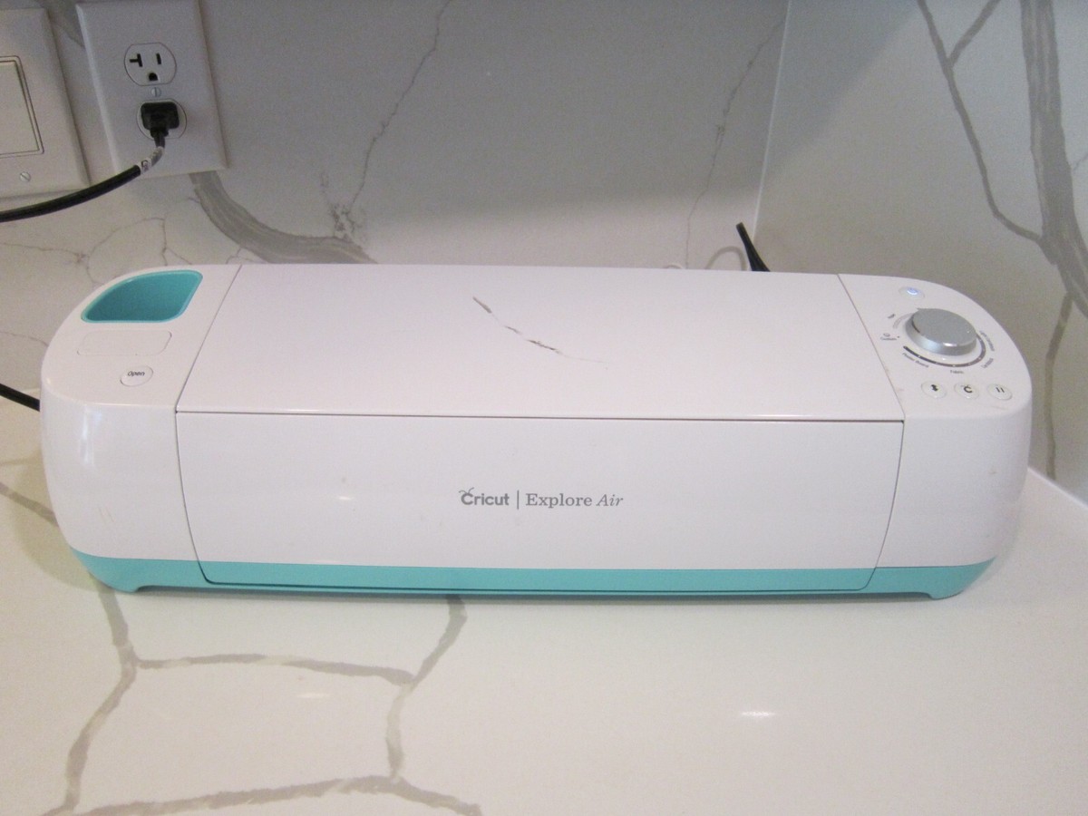 Cricut Explore Air CXPL201 Smart Cutting Machine
