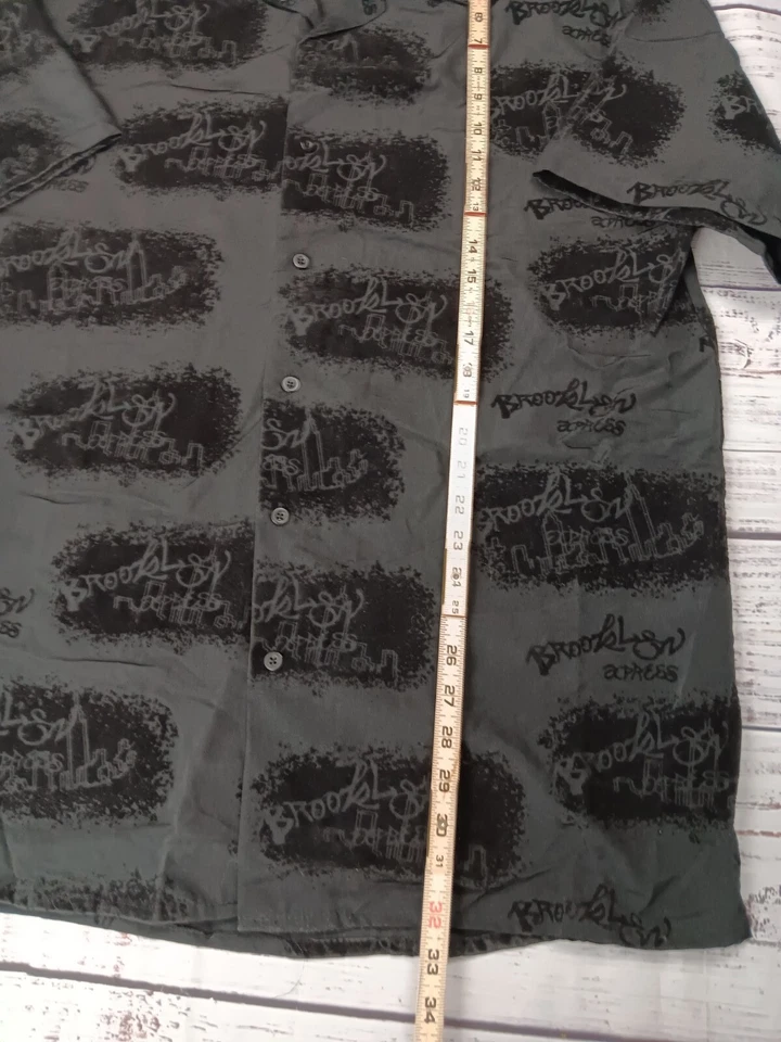  Brooklyn Xpress Shirt Men's X-Large Black Short Sleeve Button Up  - Image 4 of 4