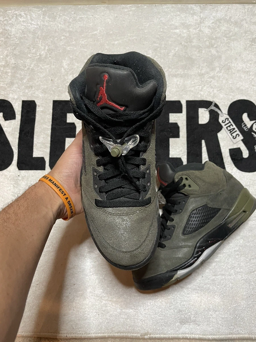 Jordan 5 fear on sale feet