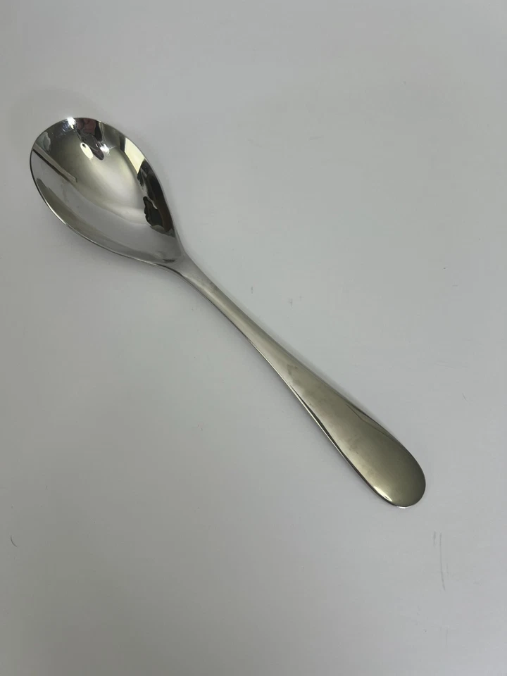 Cubiertos brillantes de acero inoxidable 18/8 Pfaltzgraff SONYA ELECCIÓN Foto 3 de 4