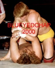 KEVIN VON ERICH VS TERRY GORDY WRESTLER 8 X 10 WRESTLING PHOTO NWA WCCW