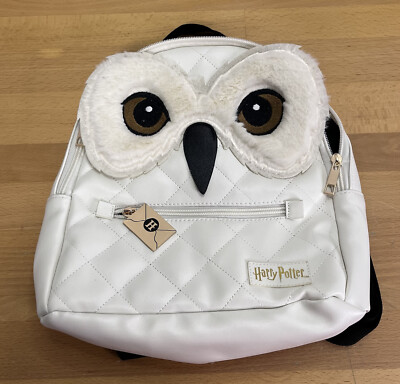 Bioworld Harry Potter owl mini backpack Hedwig Style Mini Backpack Book Bag with Removable Pin  main image 2