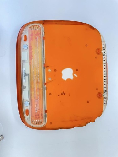 Apple iBook G3 Clamshell M2453 Laptop Tangerine Tested - Afbeelding 3 van 15