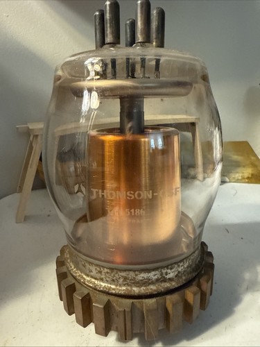 Thompson TH5186 Industrial power triode Tube - Vtg