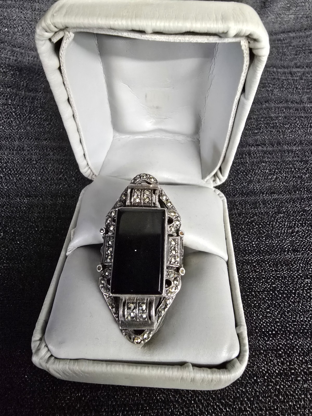 Vintage Silver Ring (925) - image 1