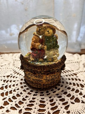 Boyds Bears ''Diane and Joanie... Sisters Forever'' musical water globe WORKS