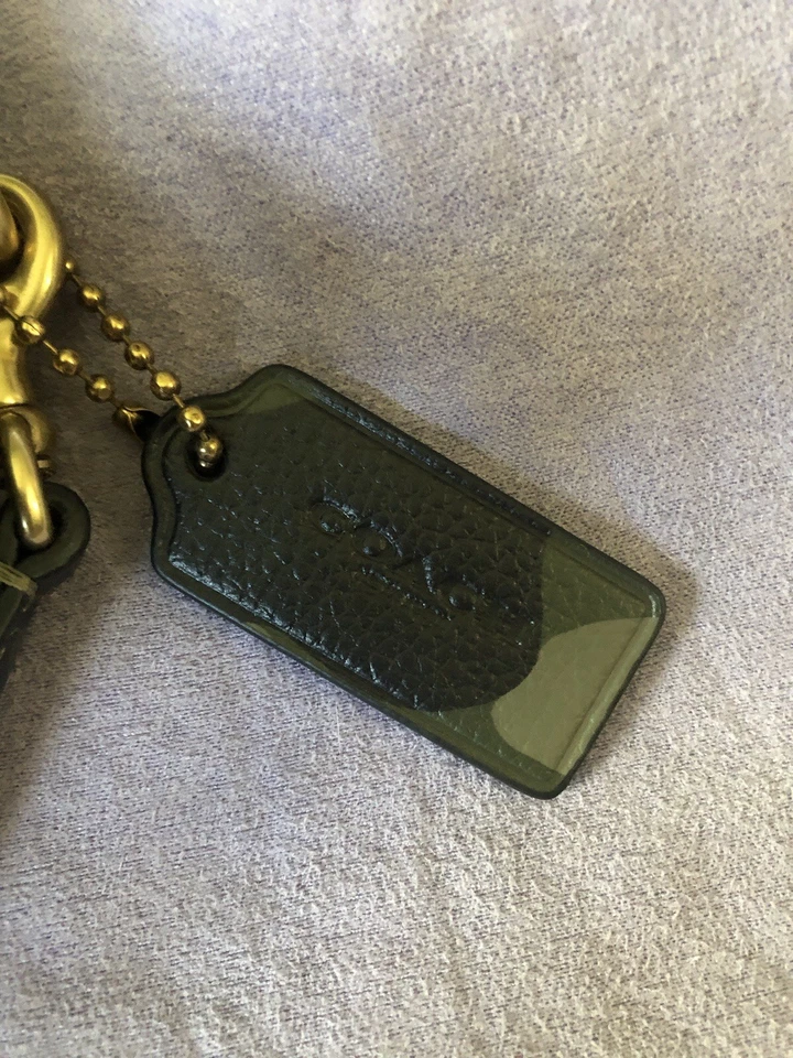 Nuevo bolso Coach camuflaje Foto 4 de 4