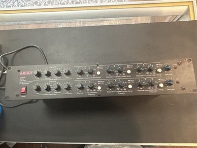 Ashly XR4000 4-Way Stereo Crossover Pro Audio Rack Unit Untested Parts