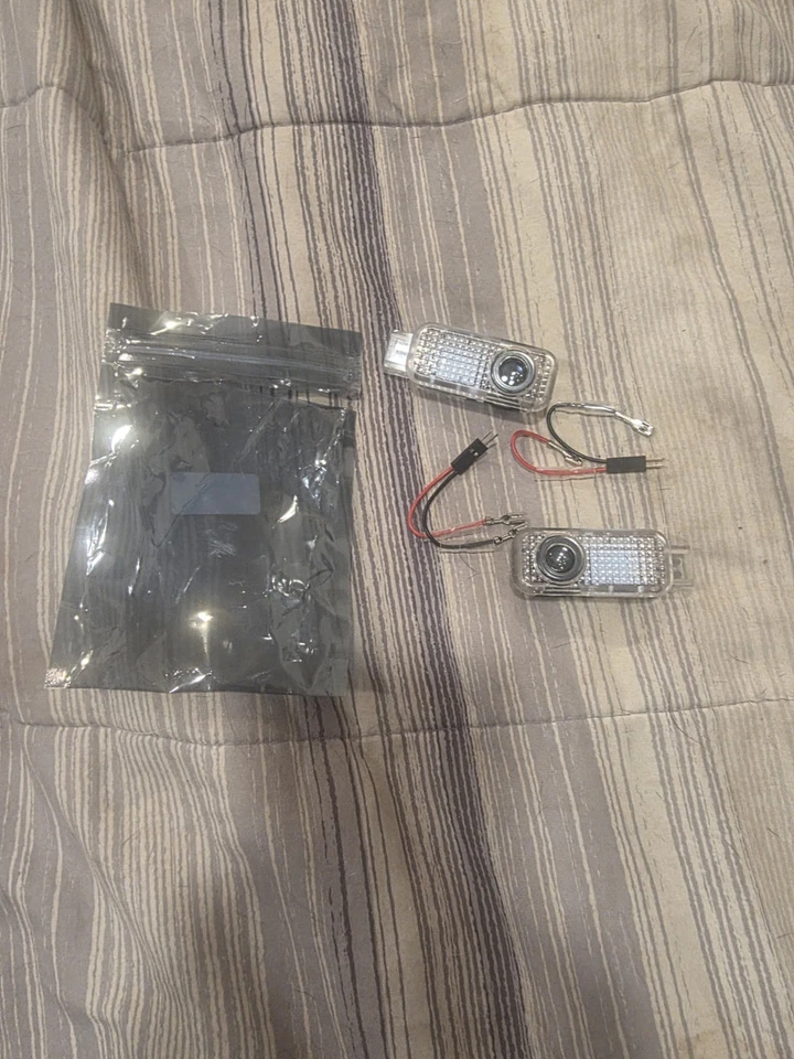 Luces de charco AUDI A4/S4. B6/B7 Foto 2 de 4