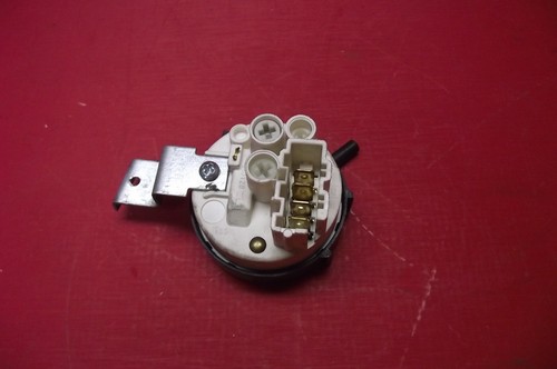 Waschmaschine HOOVER WMH139D-80 Druckschalter