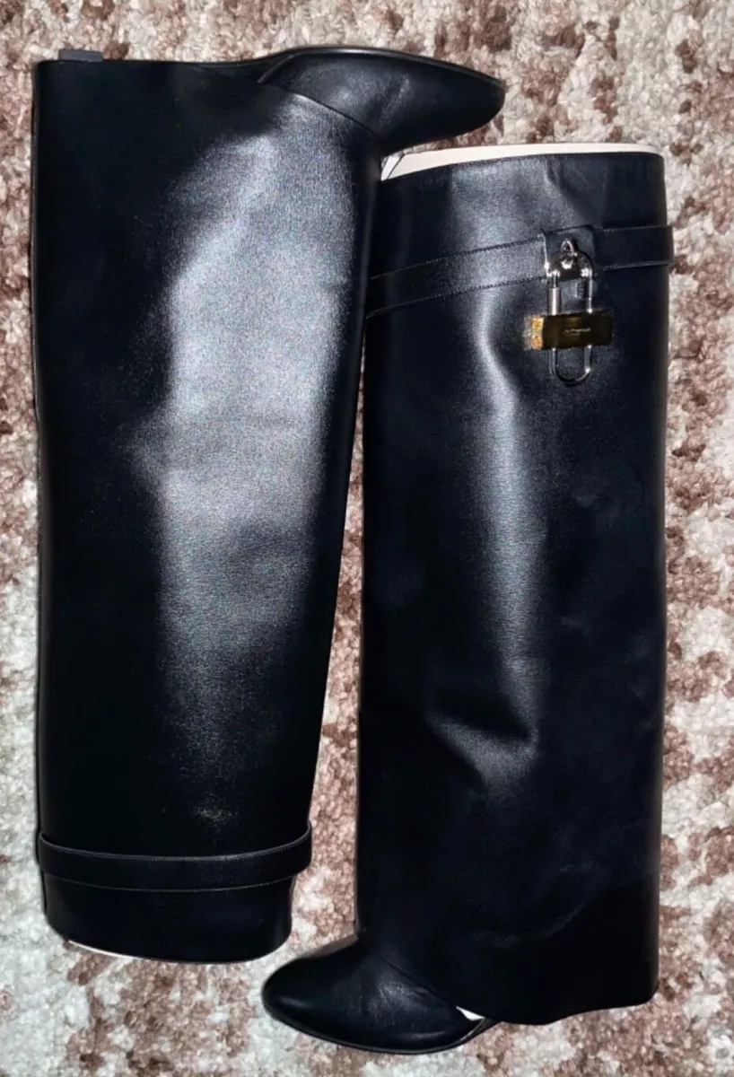 Shark lock givenchy boots sale