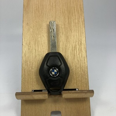BMW Auto Schlüsselanhänger Original 2 Tasten Fernbedienung funktioniert getestet (Ref:D11)