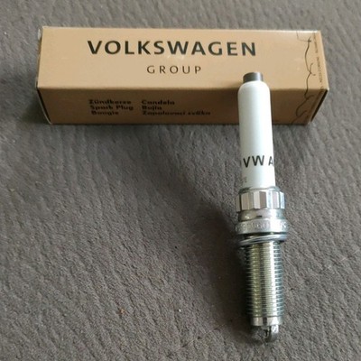 1x ORIGINAL Audi Zündkerze RS6 C8 RS7 4K A8 S8 D5 SQ7 SQ8 4M quattro 0P2905601