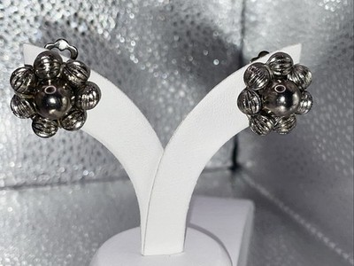 Vintage versilb. Ohrringe,W-Germany, Blume+ gerillte Perlen,D-2cm,6.3g