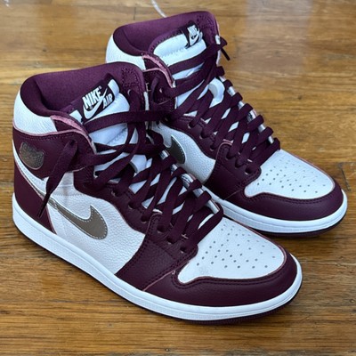 Jordan Air Jordan 1 Retro High OG Bordeaux High Top 555088-611 Red/Black 2021