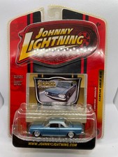 Johnny Lightning 1962 Chevrolet Corvair Monza - colore raro - sfuso - 1/64