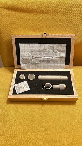 Oktava MK-012