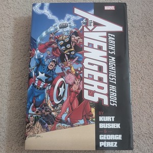 アベンジャーズ omnibus vol.1&2 ハードカバー　アメコミ 本 アベンジャーズ omnibus vol.1&2 ハードカバー アメコミ