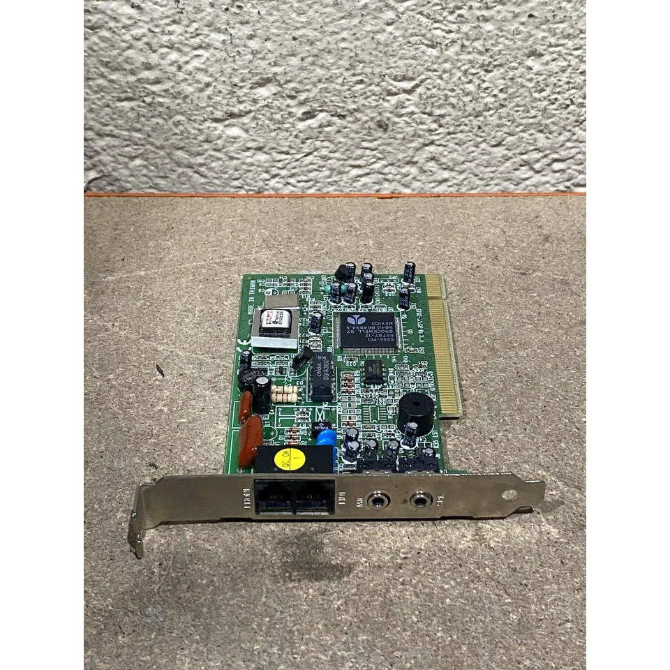 Rockwell RS56-PCI R6787-12 High Speed 56K Internal Voice/Fax PCI Modem Card - Image 2 of 4