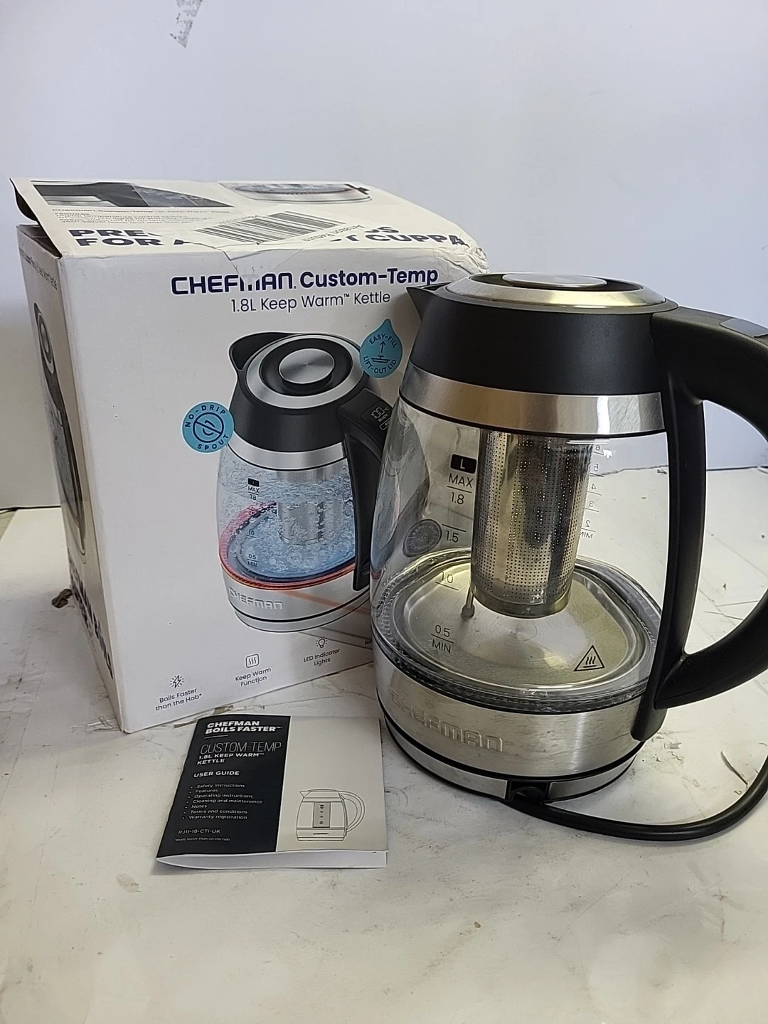 Chefman Electric Kettle Glass Fast Boil Removable Infuser 1.8 Litres REF R557