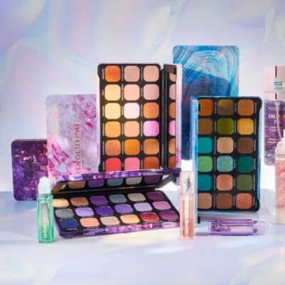 Makeup Revolution Forever Flawless Eyeshadow Palettes ( CHOOSE YOUR PALETTE! )