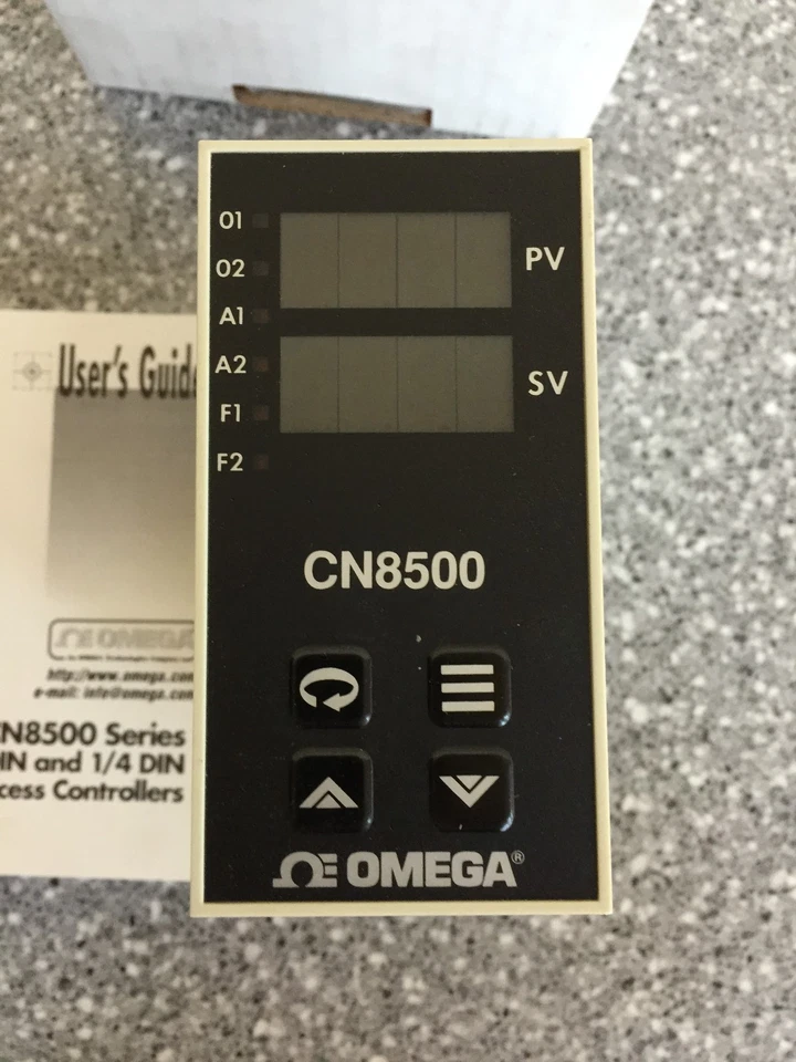 NEW IN BOX OMEGA CN8500 SERIES TEMPERATURE/PROCESS CONTROLLER CN8541RTD-F1 - Image 3 of 4