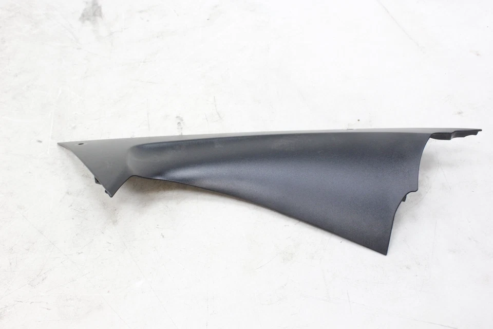 08-16 YAMAHA YZF R6 CUBIERTA CONDUCTO DELANTERO IZQUIERDO PANEL CAPUCHA Foto 2 de 4