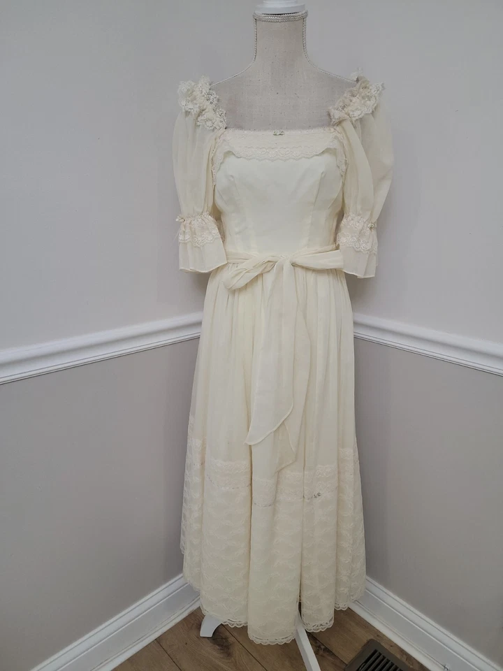 Vestido de playa/pradera/hippie/boda vintage años 70 Candi Jones marfil con volantes de encaje Foto 4 de 4