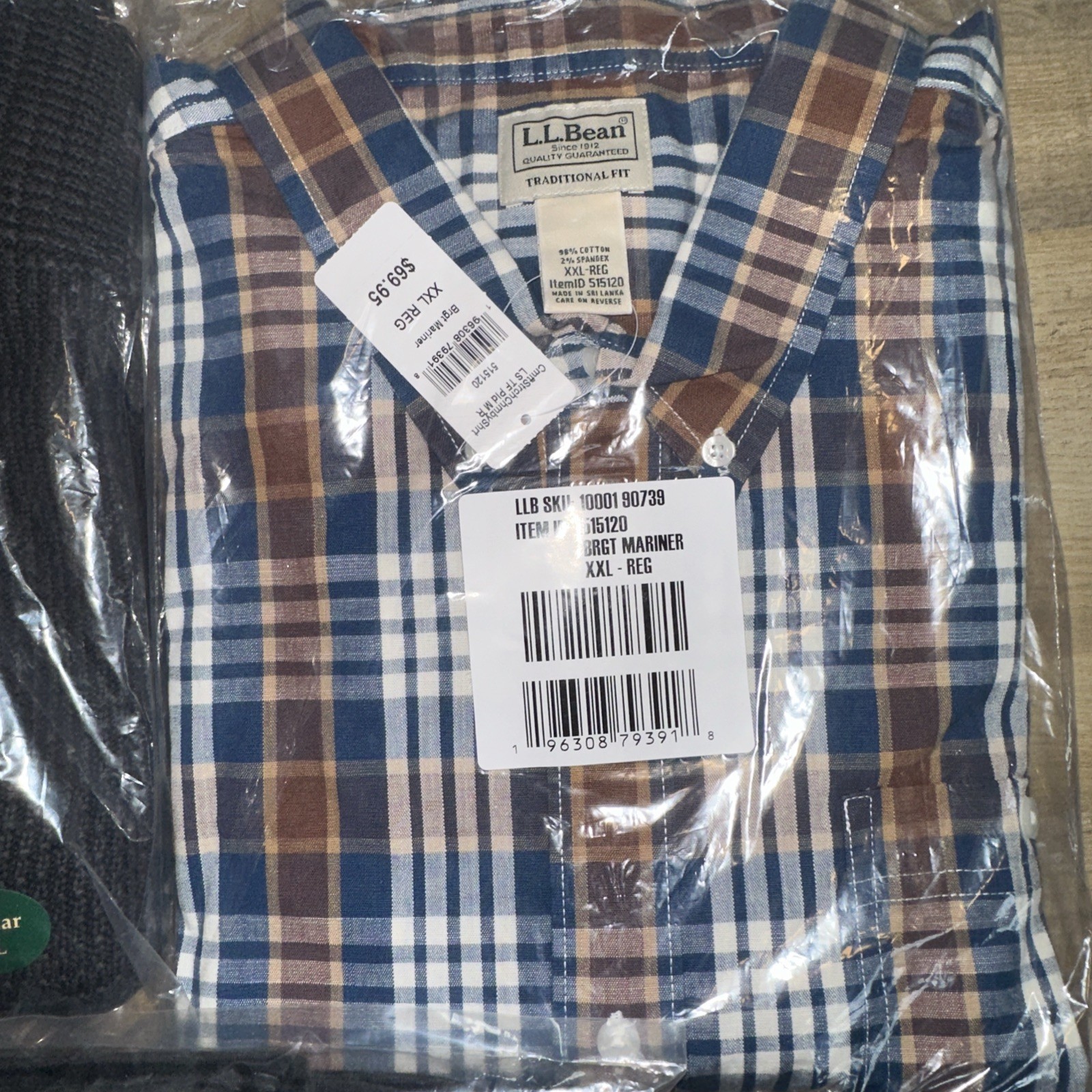 NEW men’s LL BEAN CLOTHES - Sweater & Button Up. 3 Piece. XL/XXL $180 Originally image 2