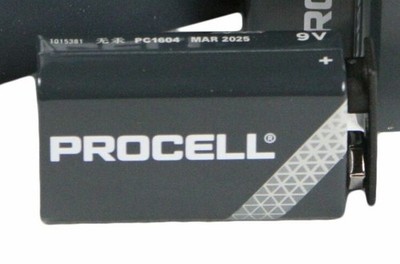 One Duracell Pro Cell 9V Battery, 