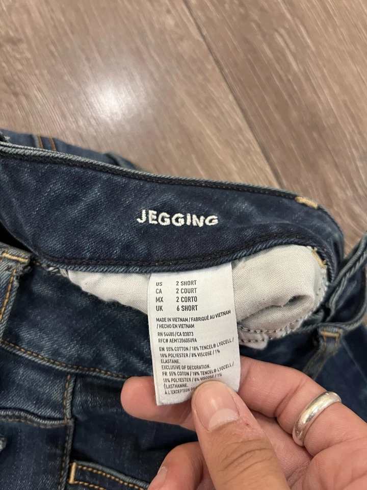 Pantalones de mezclilla American Eagle Jeggings para mujer talla 2 azul lavado corto súper elásticos OBO Foto 3 de 4