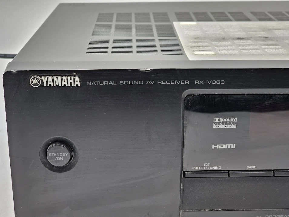 Yamaha RX-V363 AV Receiver - For Parts, Not Working - Image 2 of 4