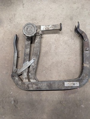 Vintage K-D Mfg. Co. No 380 Cam Type Valve Spring Compressor- **FREE SHIPPING**