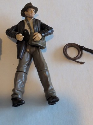 Lot Figurines Indiana Jones Hasbro 2007 Avec Accessoires - Pour Collection